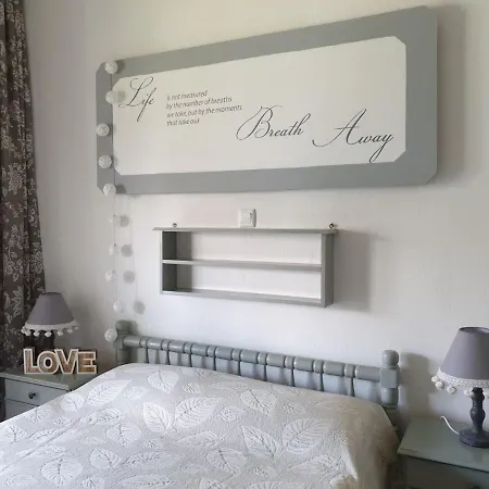 Nisteri Seaside 公寓